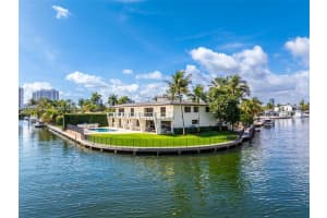 MLS# A11973044, Hallandale Beach, Florida 33009