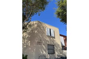 10229 9th St Cir , Miami, FL 33172 - MLS#A11973066