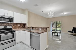 4403 Woodland Cir Tamarac, FL 33319 - MLS#A11973100