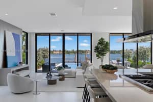 1351 Stillwater Dr Miami Beach, FL 33141 - MLS#A11973111