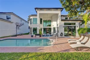 1572 Ne 194th St Miami, FL 33179 - MLS#A11973131