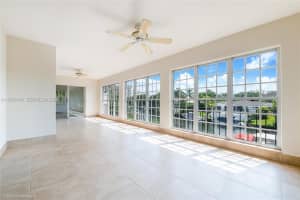 1265 S Alhambra Cir B Coral Gables, FL 33146 - MLS#A11973154