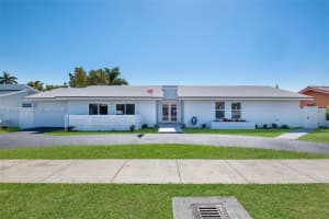 13710 Sw 18th Ter, Miami