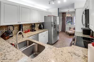 9539 Weldon Cir F214 Tamarac, FL 33321 - MLS#A11973157