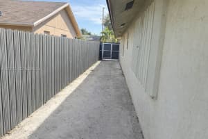 1801 Nw 42nd St Oakland Park, FL 33309 - MLS#A11973165