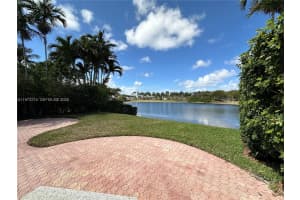 10965 Nw 59th St Doral, FL 33178 - MLS#A11973214