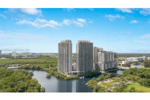 16385 Biscayne Blvd 1502 North Miami Beach, FL 33160 - MLS#A11973263