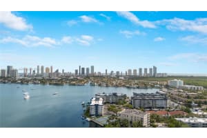 16385 Biscayne Blvd 1502 North Miami Beach, FL 33160 - MLS#A11973263