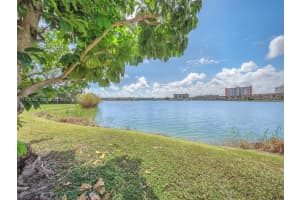 1530 191st St , Miami, FL 33179 - MLS#A11973282