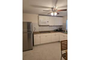 5712 Hollywood Blvd 2 Hollywood, FL 33021 - MLS#A11973290