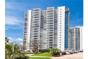 2701 N Ocean Boulevard 14b Fort Lauderdale, FL 33308 - MLS#A11973322