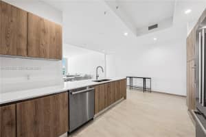 10281 W Bay Harbor Dr Ph1 Bay Harbor Islands, FL 33154 - MLS#A11973326