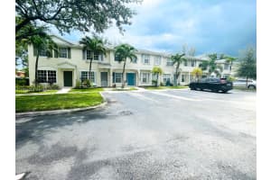 4904 Sw 31st Ter Dania Beach, FL 33312 - MLS#A11973444