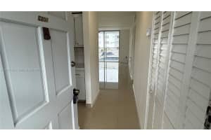 3849 Ne 169th St 201 North Miami Beach, FL 33160 - MLS#A11973457