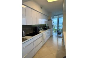 4775 Collins Ave 2407 Miami Beach, FL 33140 - MLS#A11973486