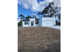 718 Robert Ave Lehigh Acres, FL 33936 - MLS#A11973554