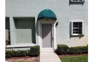 313 Waterside Dr 313 Hypoluxo, FL 33462 - MLS#A11973556