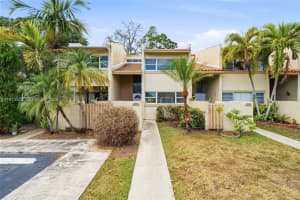 14371 Kendale Lakes Cir Miami, FL 33183 - MLS#A11973580