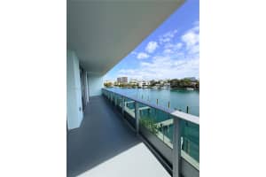 9221 E Bay Harbor Dr 307 Bay Harbor Islands, FL 33154 - MLS#A11973582