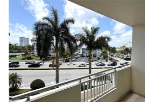 3180 S Ocean Dr 221 Hallandale Beach, FL 33009 - MLS#A11973590