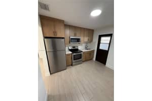 11063 Sw 5th St 11063 Sweetwater, FL 33174 - MLS#A11973592