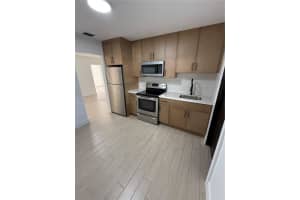 11063 Sw 5th St 11063 Sweetwater, FL 33174 - MLS#A11973592