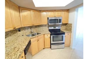 7410 Sw 82nd St K202, Miami