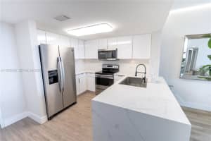 19501 W Country Club Dr 1011 Aventura, FL 33180 - MLS#A11973633