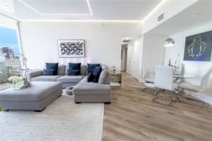 19501 W Country Club Dr 1011 Aventura, FL 33180 - MLS#A11973633