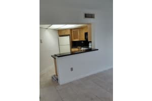 9735 Fontainebleau Blvd , Miami, FL 33172 - MLS#A11973654