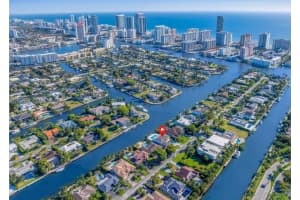 406 Holiday Dr Hallandale Beach, FL 33009 - MLS#A11973662