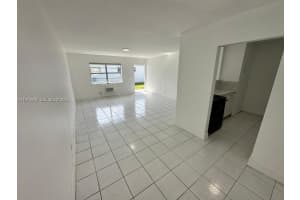 6029 Polk St 2 Hollywood, FL 33024 - MLS#A11973691