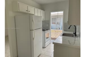 6025 Polk St 2 Hollywood, FL 33024 - MLS#A11973720