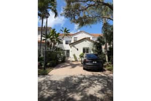 1534 Weeping Willow Way 1534 Hollywood, FL 33019 - MLS#A11973726