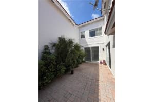 1534 Weeping Willow Way 1534 Hollywood, FL 33019 - MLS#A11973726