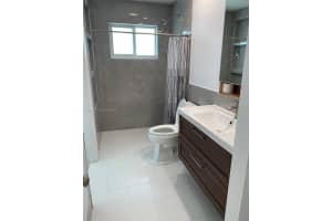 4411 W Broward Blvd Plantation, FL 33317 - MLS#A11973737