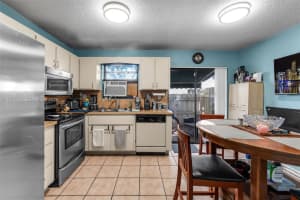 1613 Nw 16th St E Miami, FL 33125 - MLS#A11973752