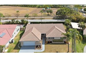 6520 Olde Moat Way Davie, FL 33331 - MLS#A11973761