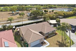 6520 Olde Moat Way Davie, FL 33331 - MLS#A11973761