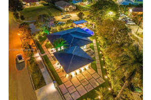 2100 Sw 9th Ave, Miami 2100 Sw 9th Ave, Miami