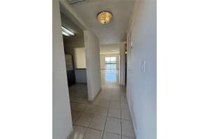 2540 W 67th Pl 202-28 Hialeah, FL 33016 - MLS#A11973802