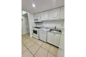 1800 Sans Souci Blvd 127 North Miami, FL 33181 - MLS#A11973828