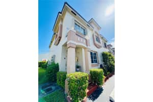 8346 Nw 10th St Miami, FL 33126 - MLS#A11973840