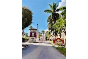 8346 Nw 10th St Miami, FL 33126 - MLS#A11973840