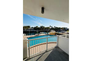 2000 Ne 135th St 207 North Miami, FL 33181 - MLS#A11973851