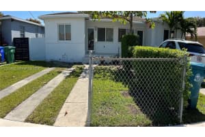2800 Sw 25th St 1 Miami, FL 33133 - MLS#A11973852