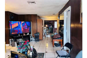 3268 Nw 15th St Lauderhill, FL 33311 - MLS#A11973856