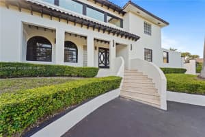 17740 Sw 83rd Ave Palmetto Bay, FL 33157 - MLS#A11973893