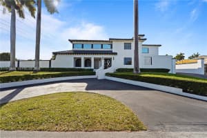 17740 Sw 83rd Ave Palmetto Bay, FL 33157 - MLS#A11973893