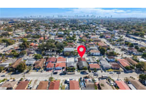 118 Nw 48th Ave, Miami